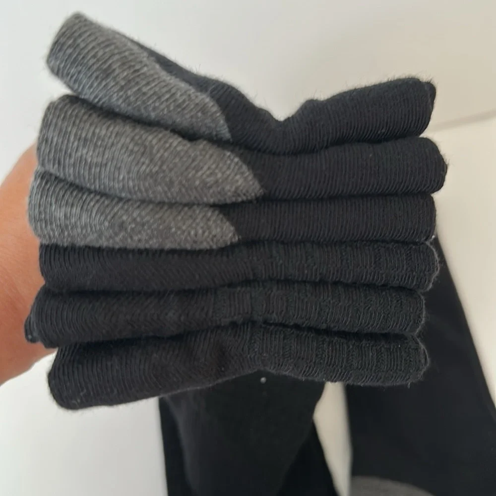 Socks Cole Haan 6 Pairs Men's Black and Gray Dress Socks